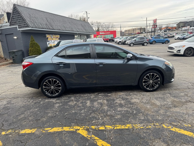 Toyota Corolla S Premium CVT 2016