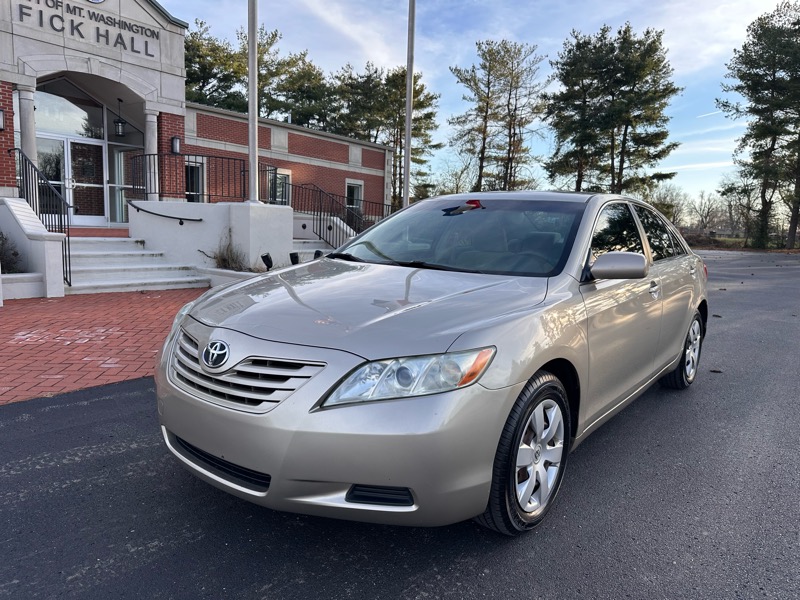 Toyota Camry LE 2008