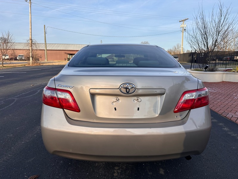Toyota Camry LE 2008