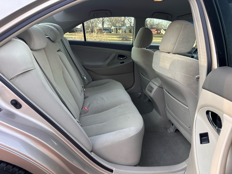 Toyota Camry LE 2008