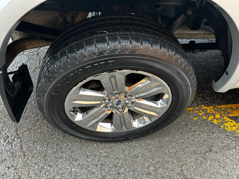 Ford F-150 Lariat SuperCrew 4WD 2018