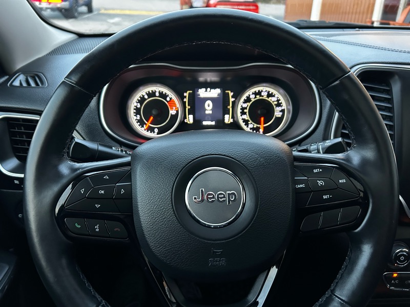 Jeep Cherokee Latitude Plus 4WD 2019