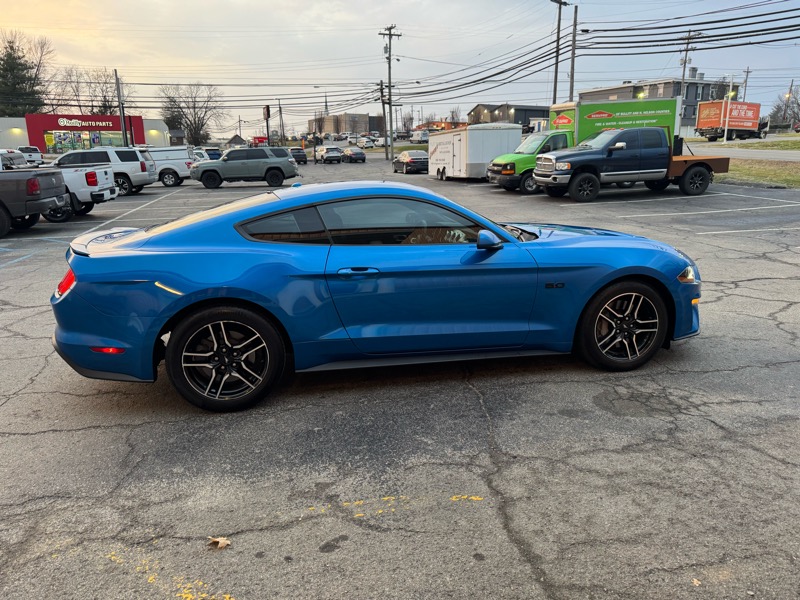 Ford Mustang GT Premium Coupe 2019
