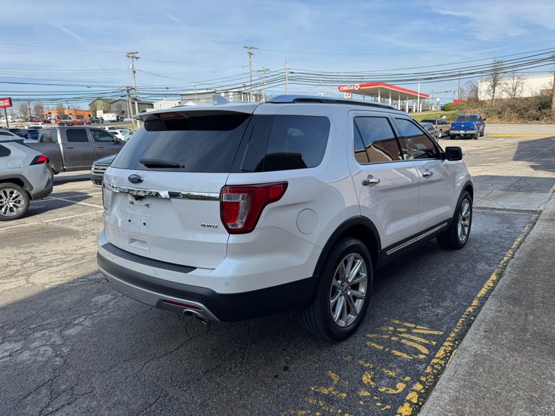 Ford Explorer Limited 4WD 2017