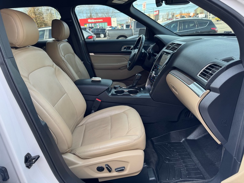 Ford Explorer Limited 4WD 2017