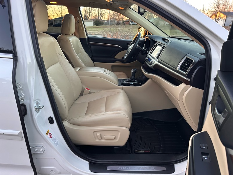 Toyota Highlander  2016