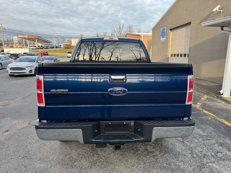 Ford F-150 XLT SuperCrew 5.5-ft. Bed 4WD 2011