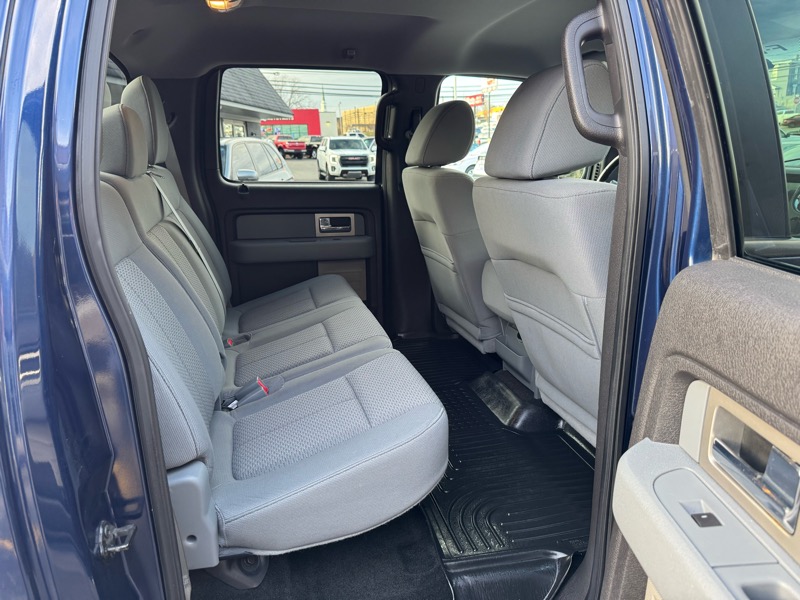 Ford F-150 XLT SuperCrew 5.5-ft. Bed 4WD 2011