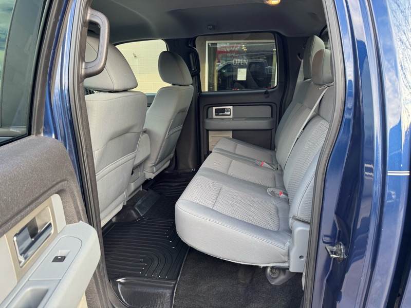 Ford F-150 XLT SuperCrew 5.5-ft. Bed 4WD 2011