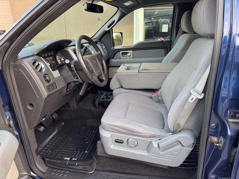 Ford F-150 XLT SuperCrew 5.5-ft. Bed 4WD 2011