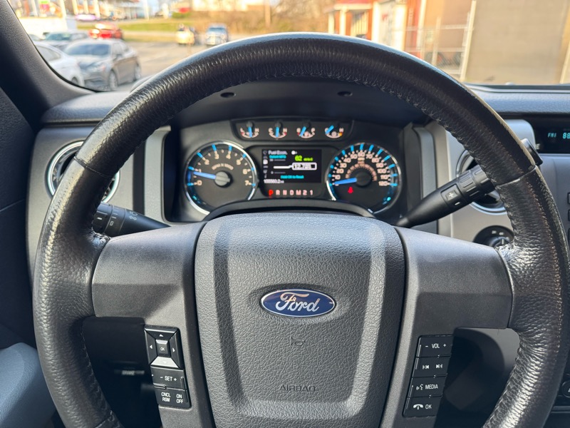 Ford F-150 XLT SuperCrew 5.5-ft. Bed 4WD 2011