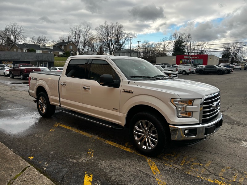 Ford F-150 XLT SuperCrew 4WD 2016