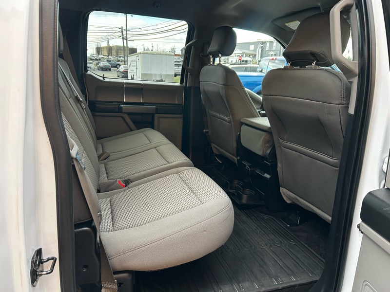 Ford F-150 XLT SuperCrew 4WD 2016