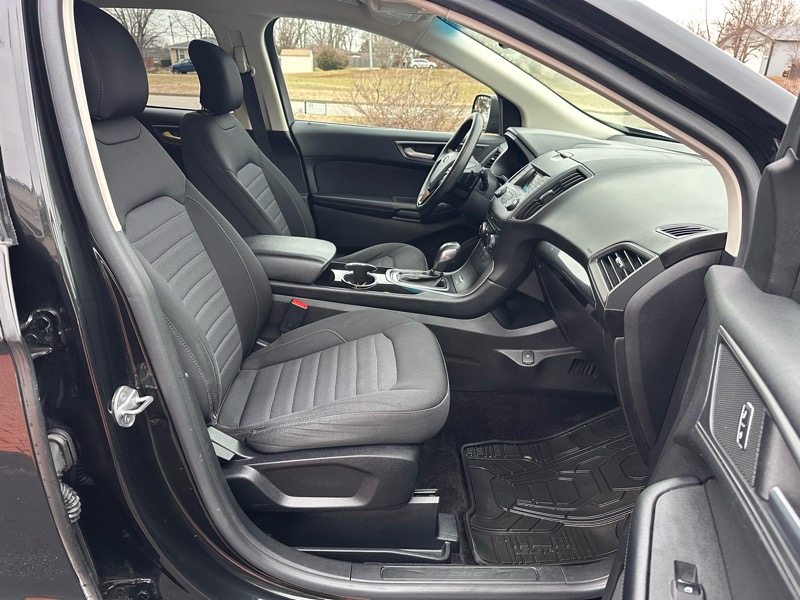 Ford Edge SE FWD 2015