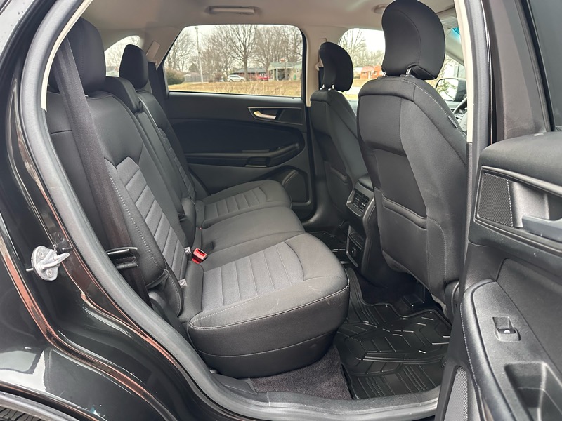 Ford Edge SE FWD 2015