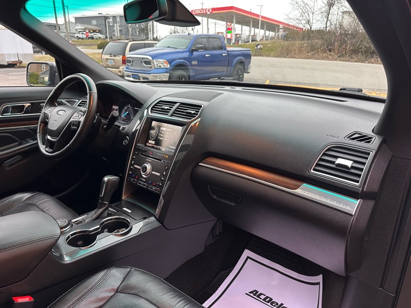 Ford Explorer Limited 4WD 2016