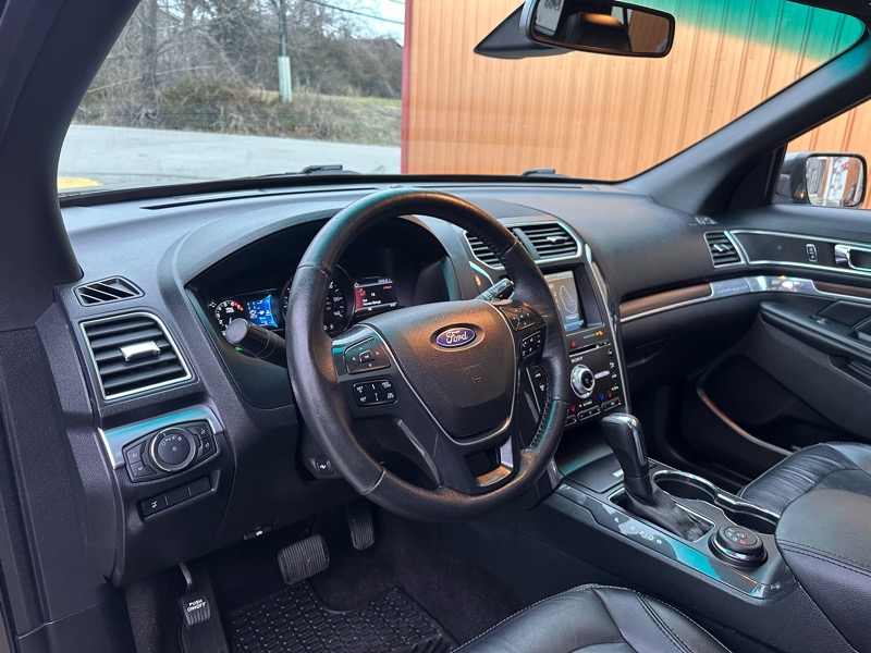 Ford Explorer Limited 4WD 2016