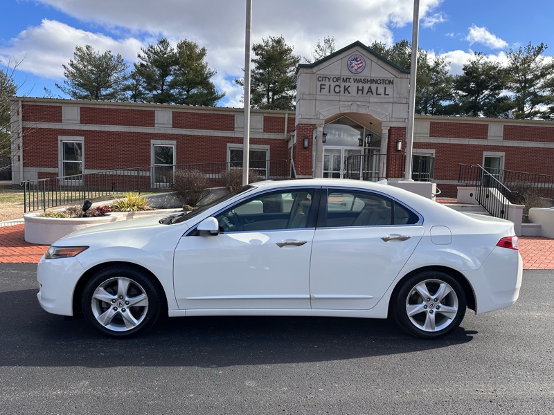 Acura TSX 5-Speed AT with Tech Package 2009