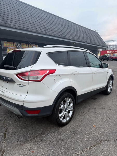 Ford Escape 4WD 4dr Titanium 2015
