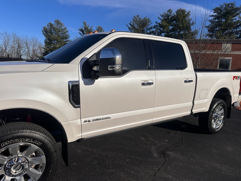 Ford F-350 SD Platinum Crew Cab 4WD 2017