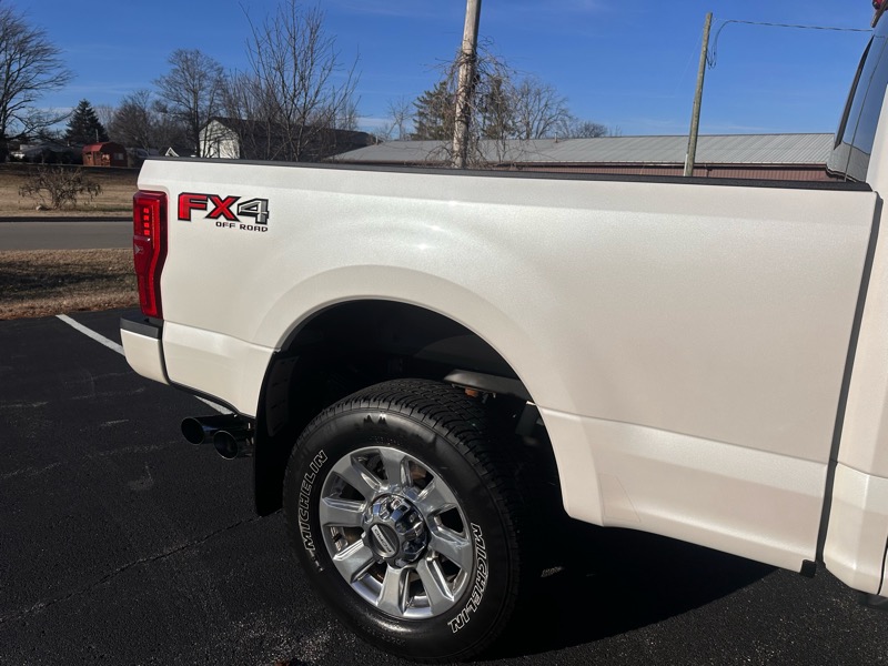 Ford F-350 SD Platinum Crew Cab 4WD 2017