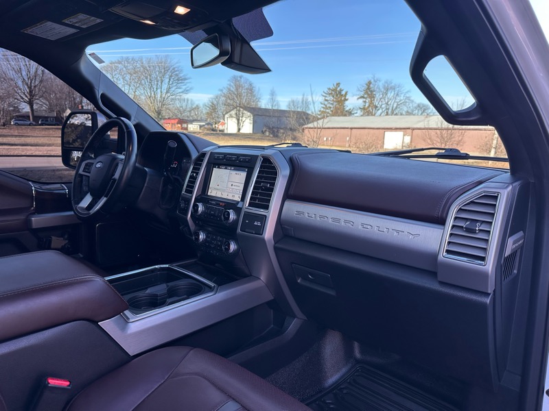 Ford F-350 SD Platinum Crew Cab 4WD 2017