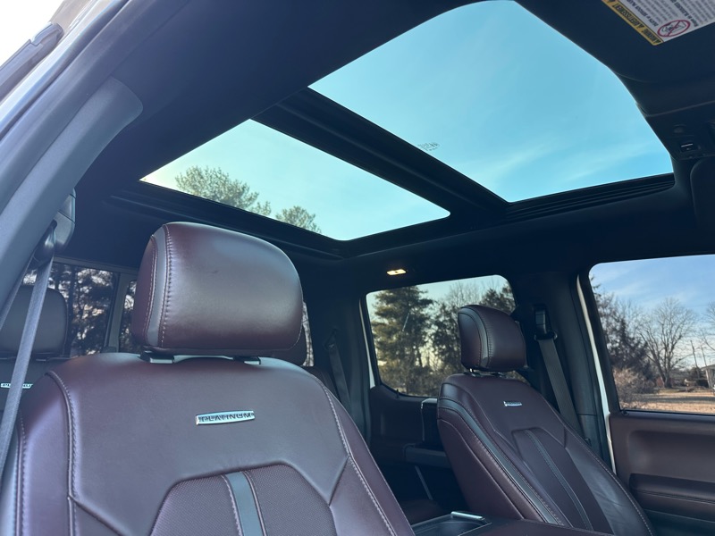 Ford F-350 SD Platinum Crew Cab 4WD 2017