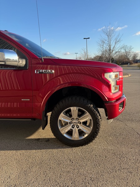 Ford F-150 4WD SuperCrew 145" Platinum 2015