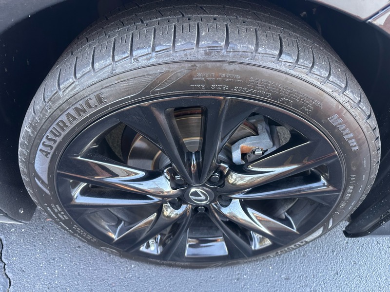 Lexus ES 300h F SPORT 2022