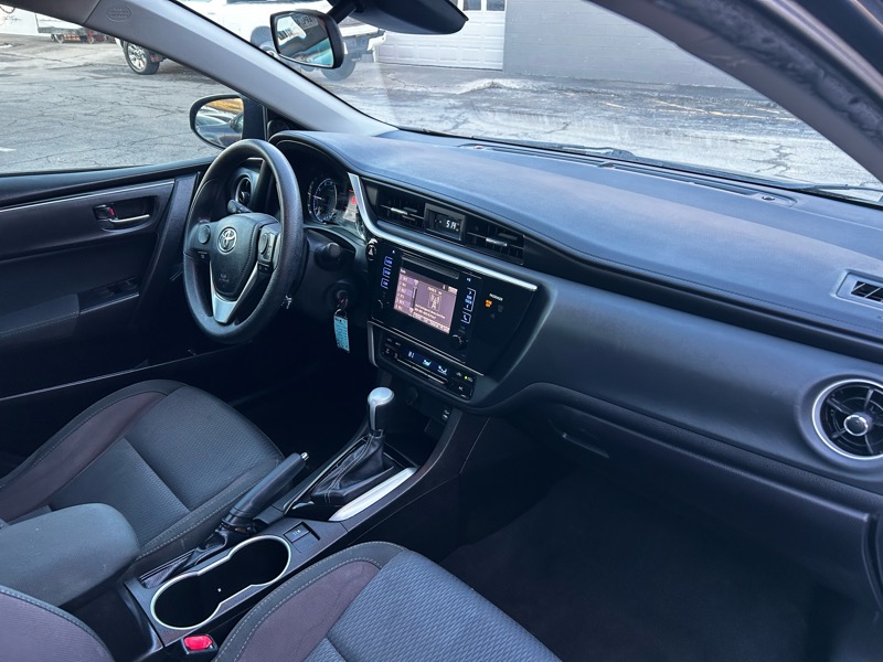 Toyota Corolla LE 2017