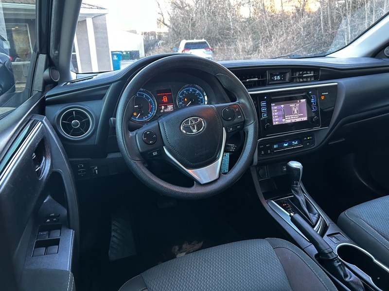 Toyota Corolla LE 2017