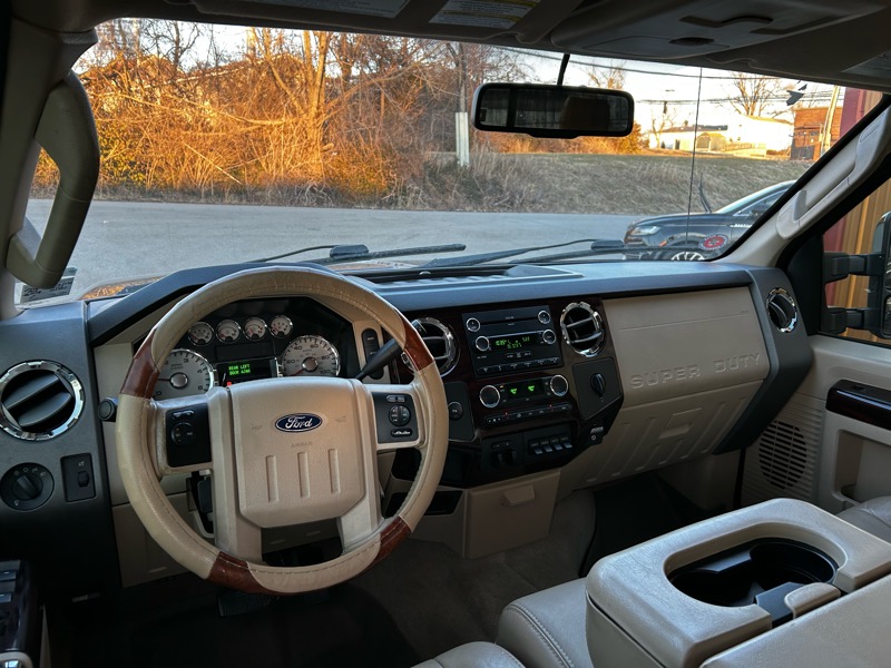 Ford F-350 SD Lariat Crew Cab 4WD 2009