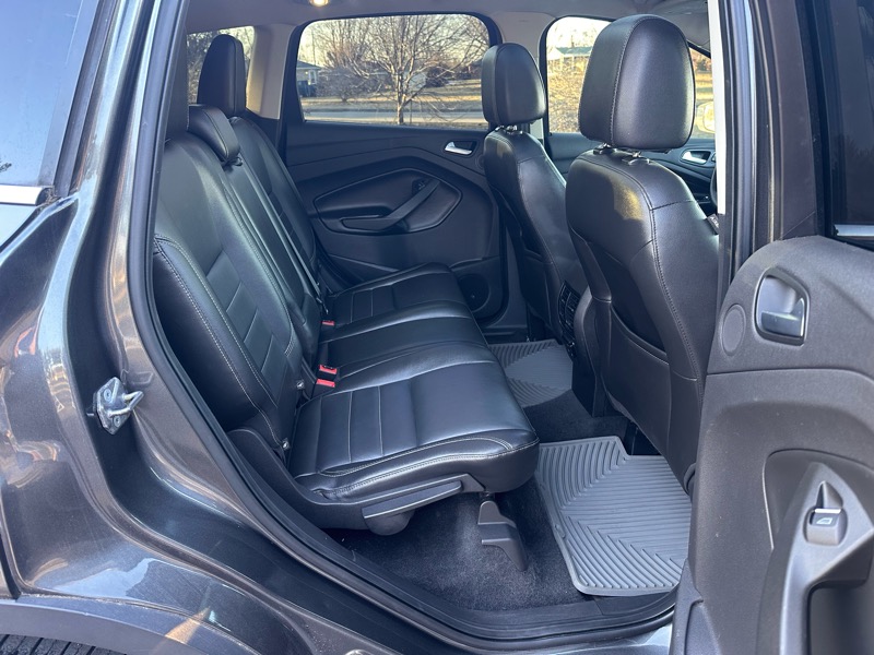 Ford Escape Titanium 4WD 2016