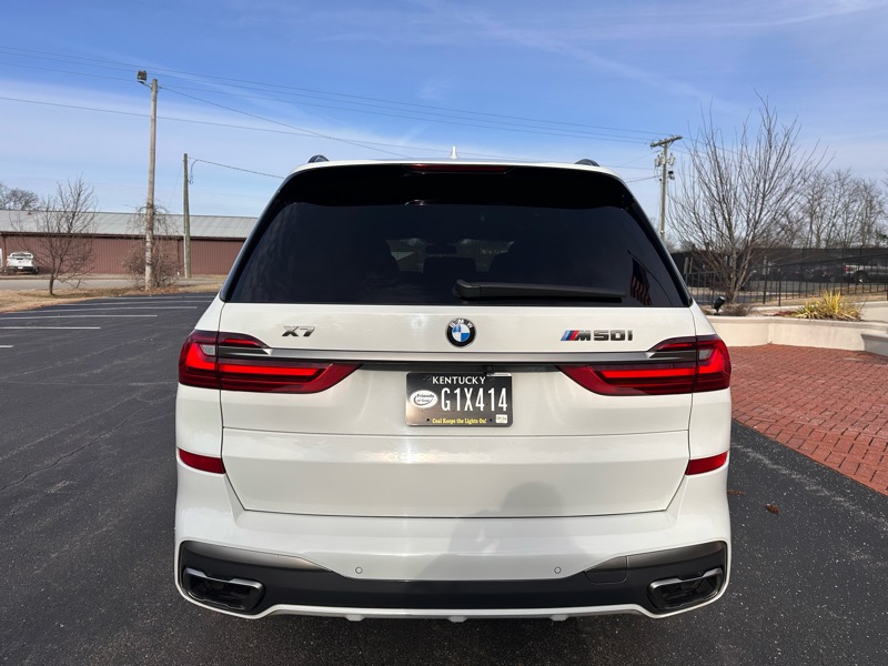BMW X7 M50i 2022