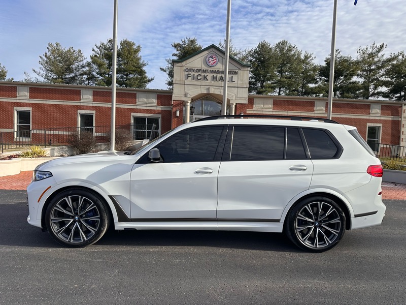BMW X7 M50i 2022