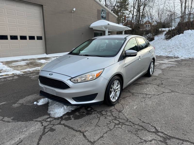 2016 Ford Focus SE Sedan