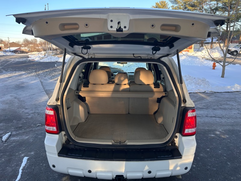 Ford Escape Limited FWD 2010