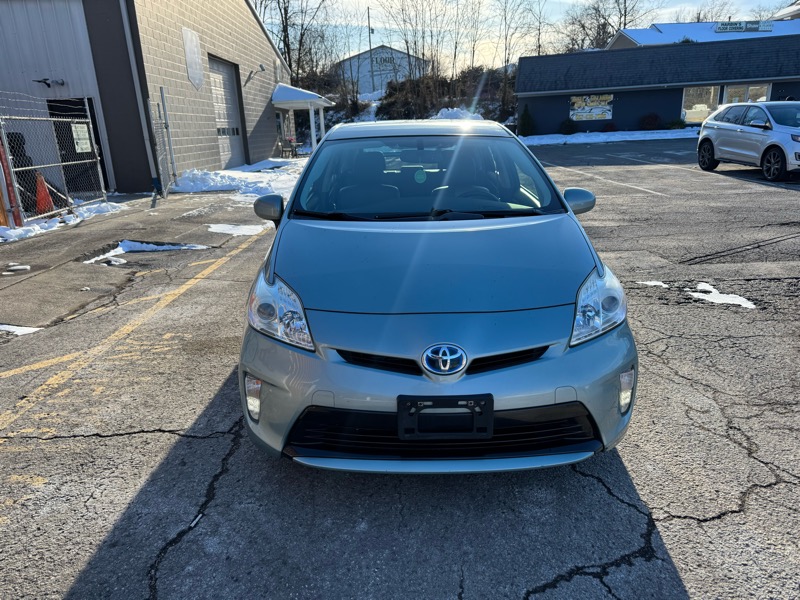 Toyota Prius Four 2014
