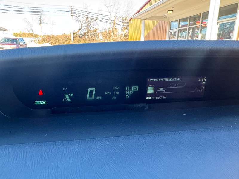 Toyota Prius Four 2014