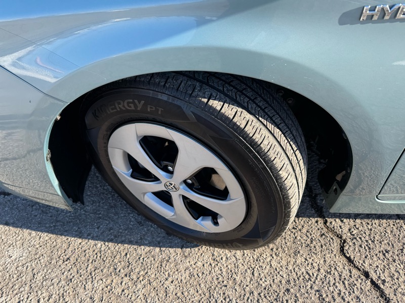 Toyota Prius Four 2014