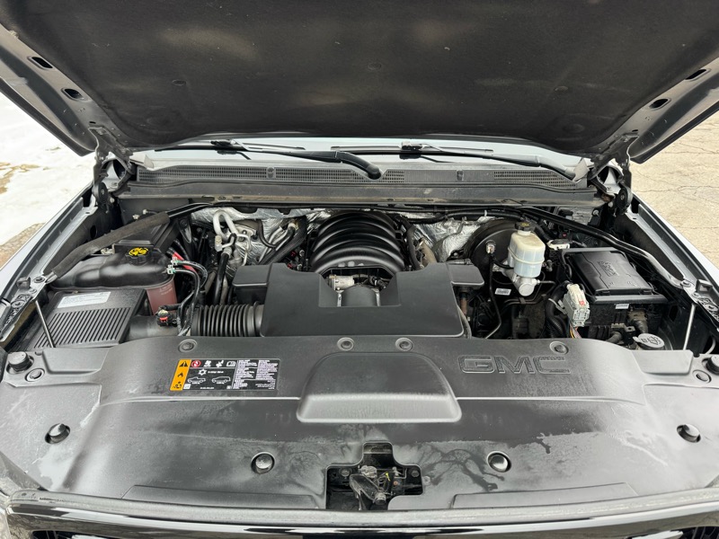 GMC Yukon Denali 4WD 2018