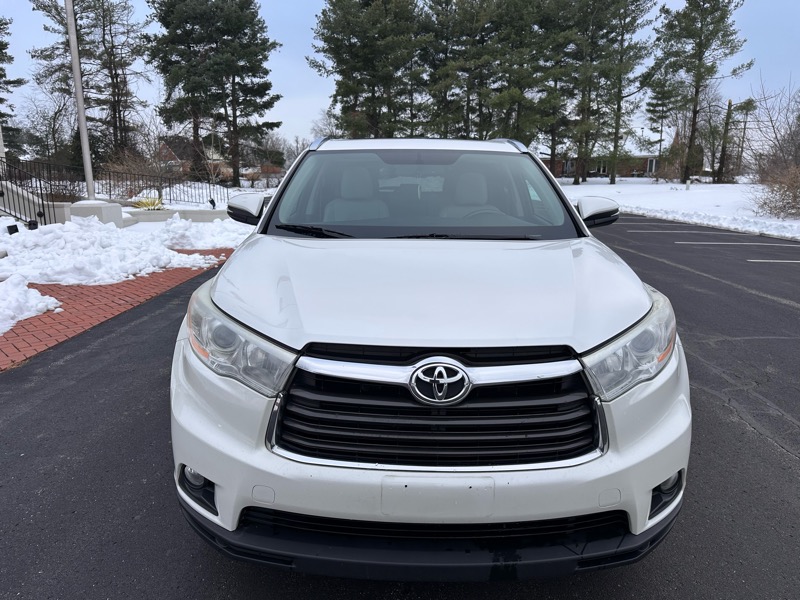 Toyota Highlander XLE AWD V6 2014