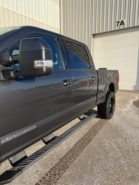 Ford F-250 SD Lariat Crew Cab 4WD 2017