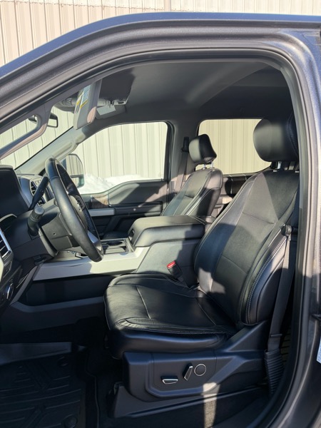 Ford F-250 SD Lariat Crew Cab 4WD 2017