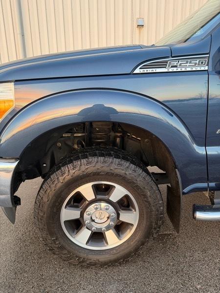 Ford F-250 Lariat 2016