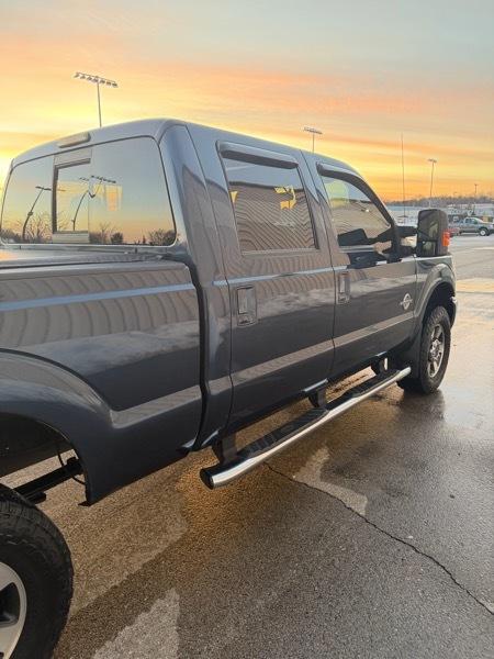 Ford F-250 Lariat 2016