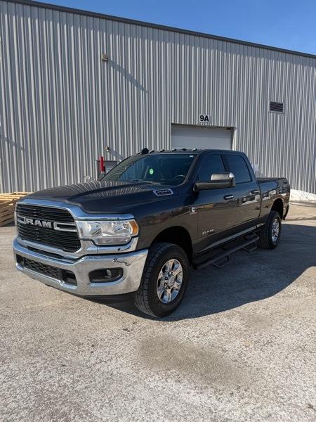 RAM 2500 Big Horn 4x4 Crew Cab 6'4" Box 2019