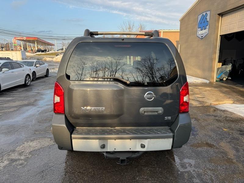 Nissan Xterra SE 2WD 2010