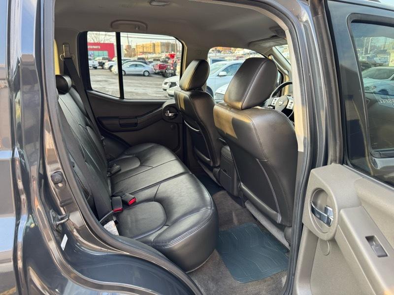 Nissan Xterra SE 2WD 2010