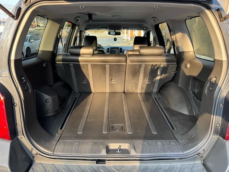 Nissan Xterra SE 2WD 2010